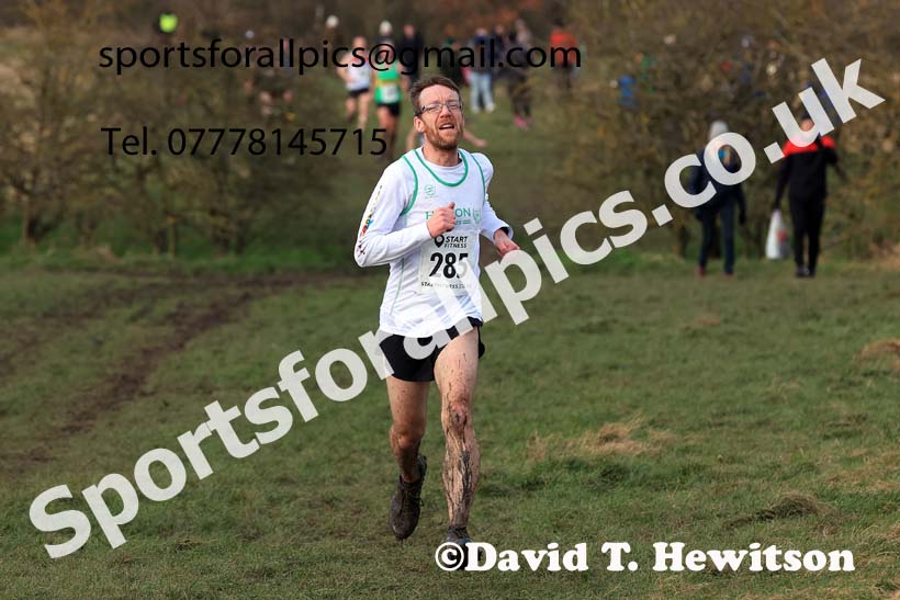 Mens 35 to 64, 2024 NEMAA Cross Country Champs., Wallsend. Photo: David T. Hewitson/Sports for All Pics